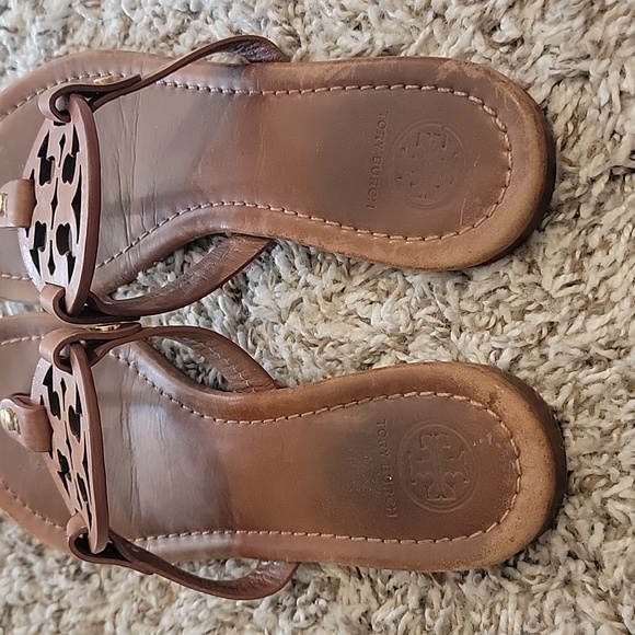 *** SOLD *** Tory Burch Brown Sandals - Picture 3 of 4